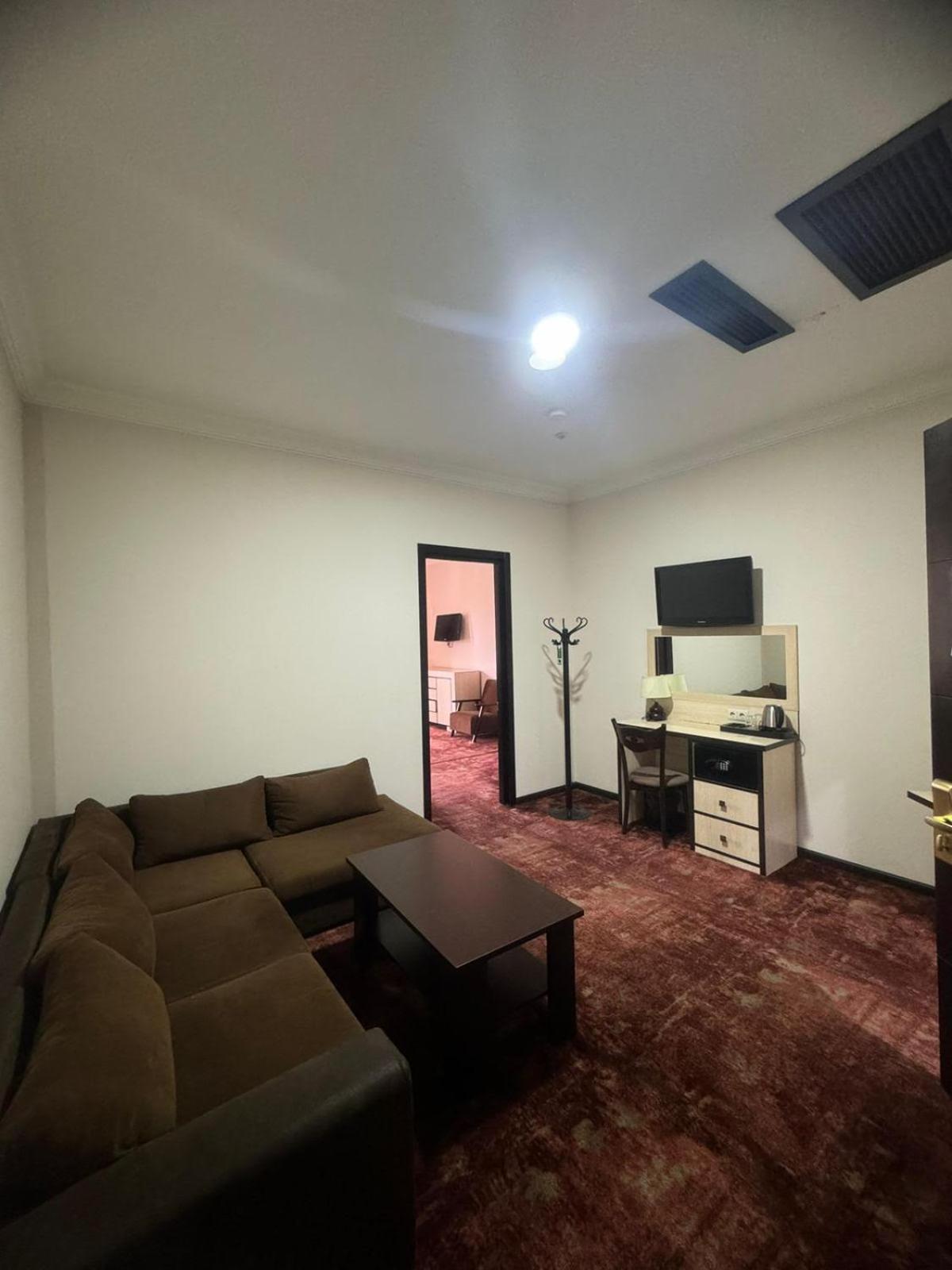 Hotel Beka Palace Tbilisi Zewnętrze zdjęcie